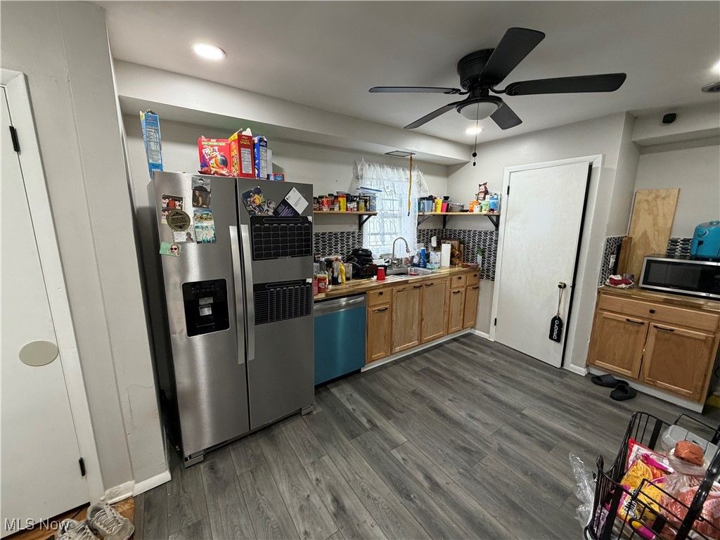 Photo of 3895 E 151st Street, Cleveland, OH 44128 (MLS # 5181003)