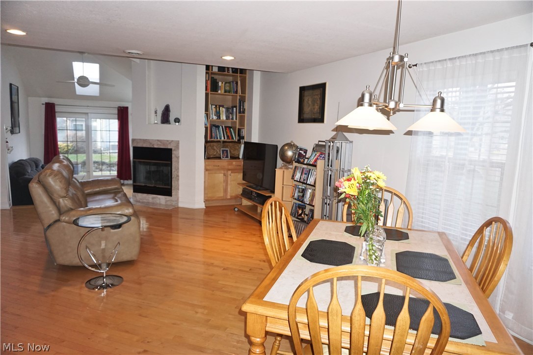 Back Bay/Arrowhead Condo Ph 06 - Residential