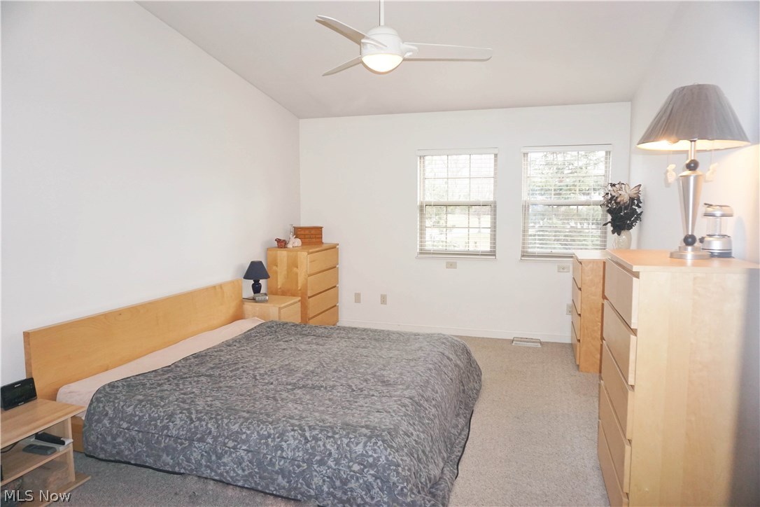 Back Bay/Arrowhead Condo Ph 06 - Residential