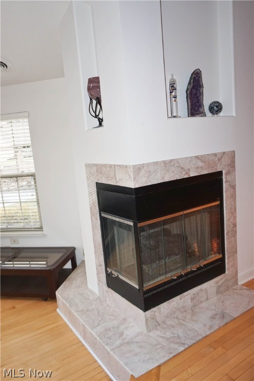 Back Bay/Arrowhead Condo Ph 06 - Residential