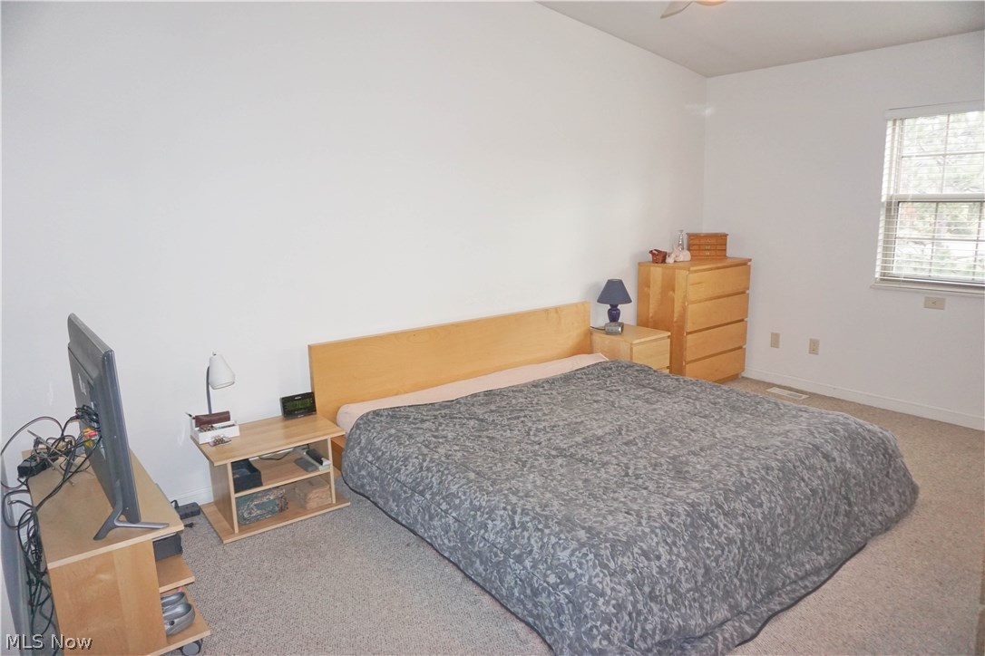 Back Bay/Arrowhead Condo Ph 06 - Residential