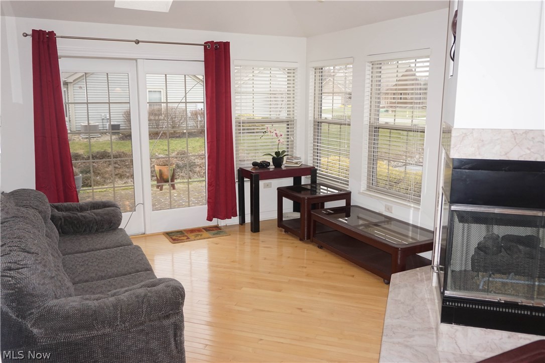 Back Bay/Arrowhead Condo Ph 06 - Residential