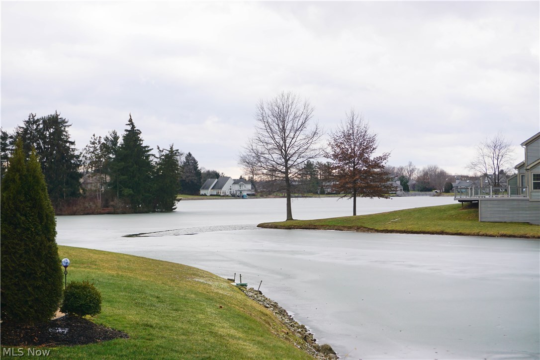 Back Bay/Arrowhead Condo Ph 06 - Residential