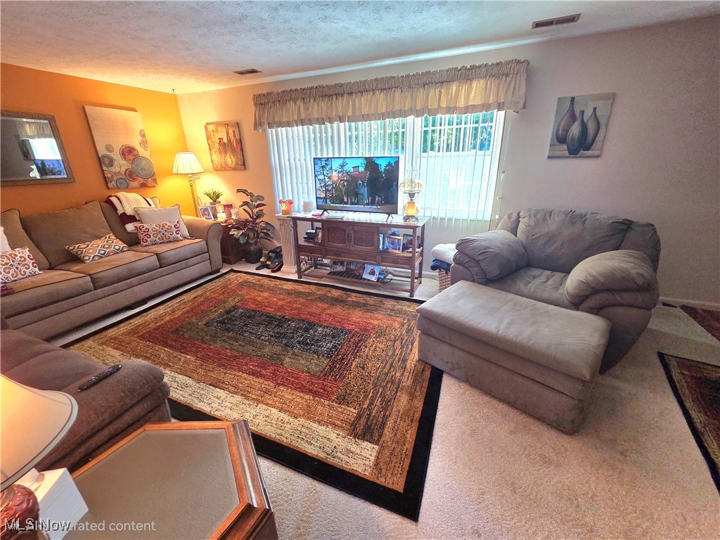 6943 N Parkway Drive 6943