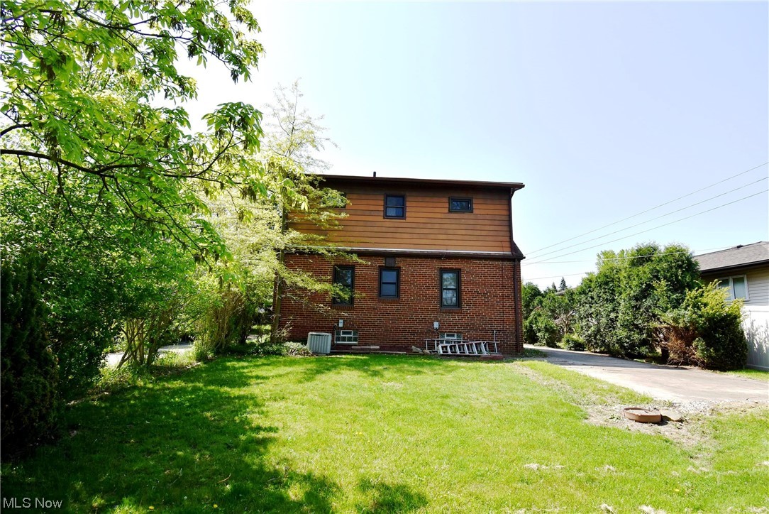 H A Stahl Props Cos Ridgewood - Residential