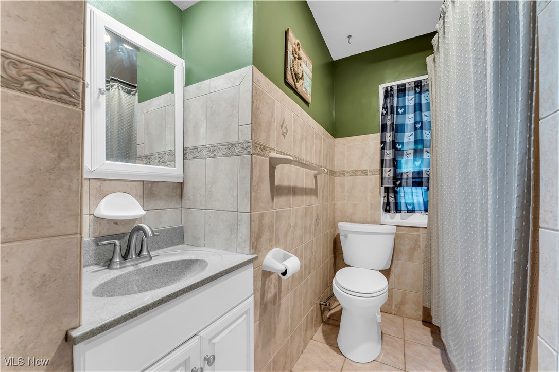 Bedford Farm Homes 01 - Residential