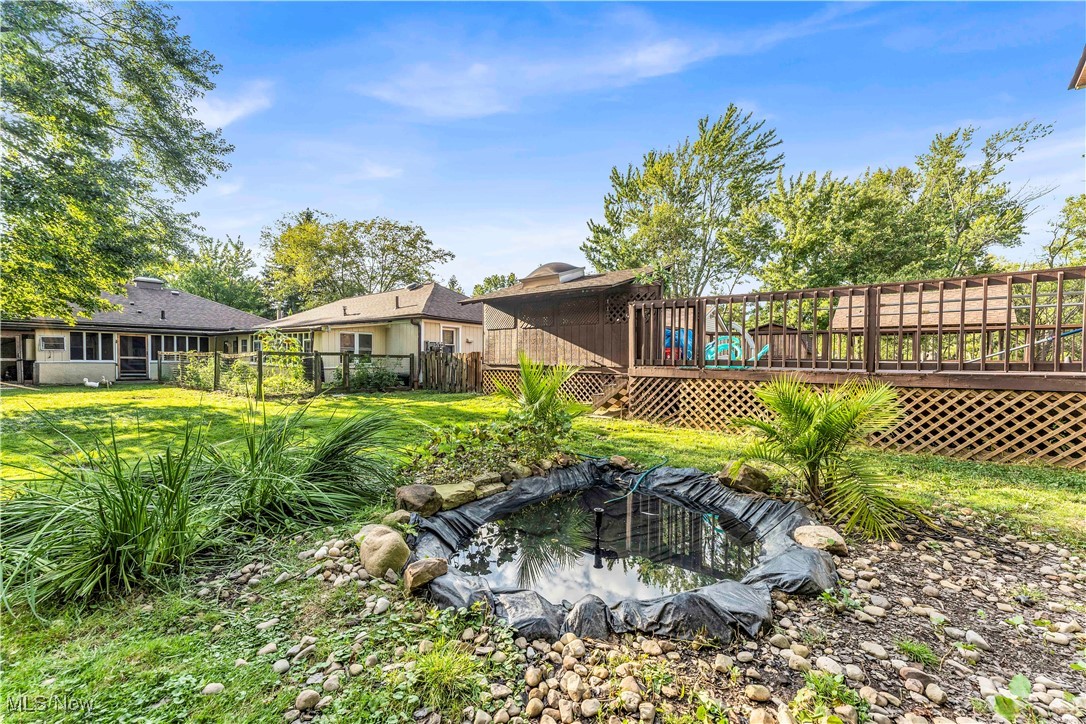 Bedford Farm Homes 01 - Residential