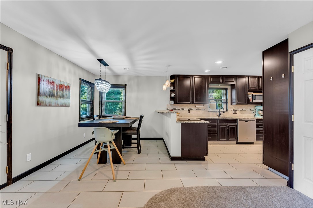 Bedford Farm Homes 01 - Residential