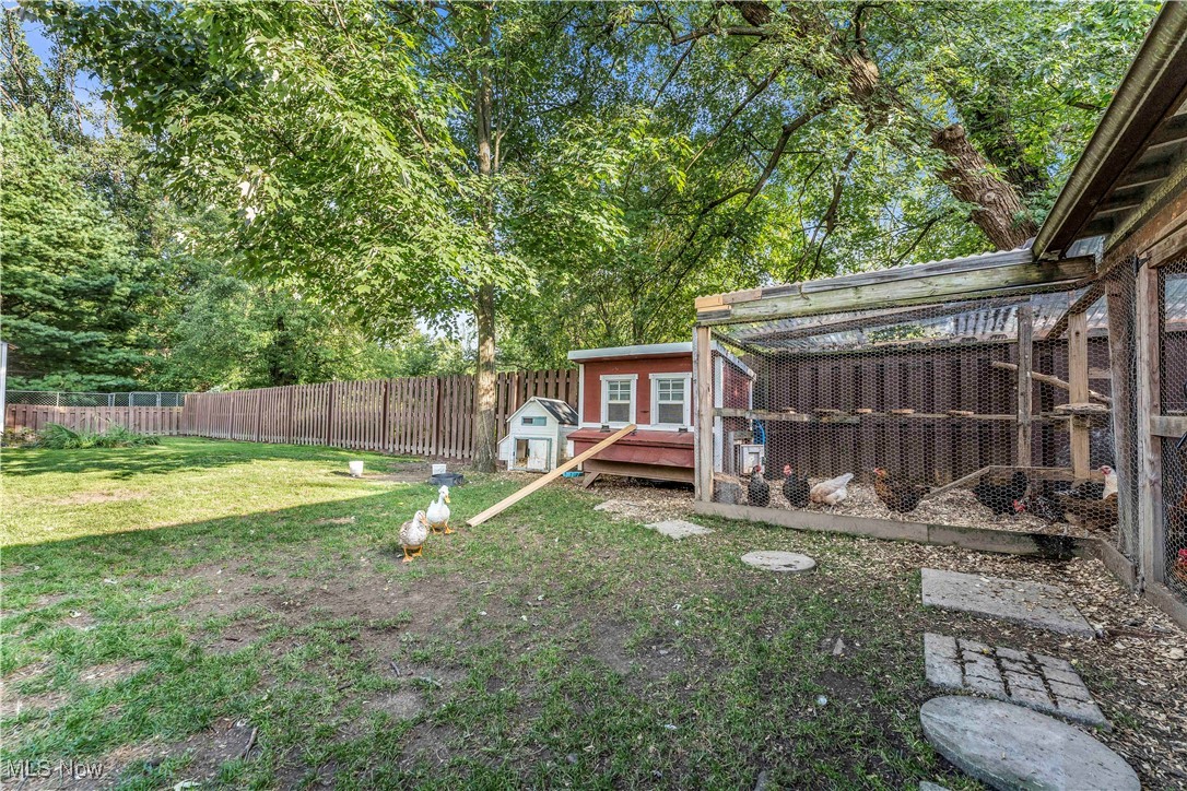 Bedford Farm Homes 01 - Residential