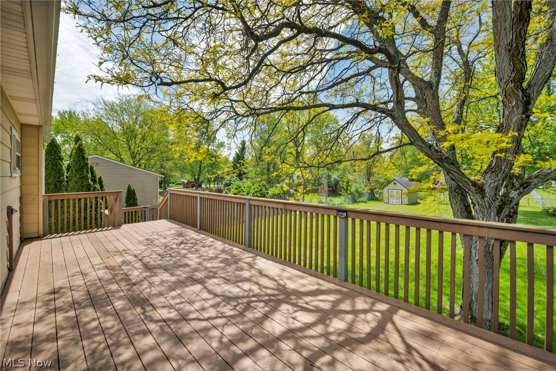 Brentwood Estates 02/S W Hold - Residential