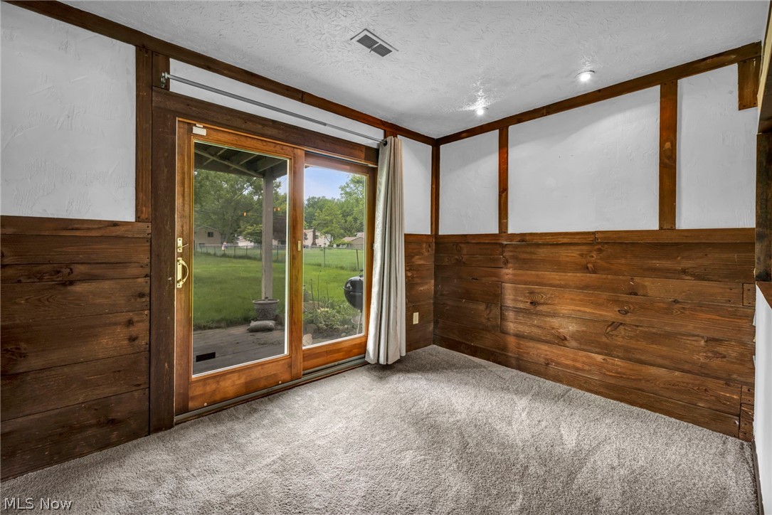 Brentwood Estates 02/S W Hold - Residential