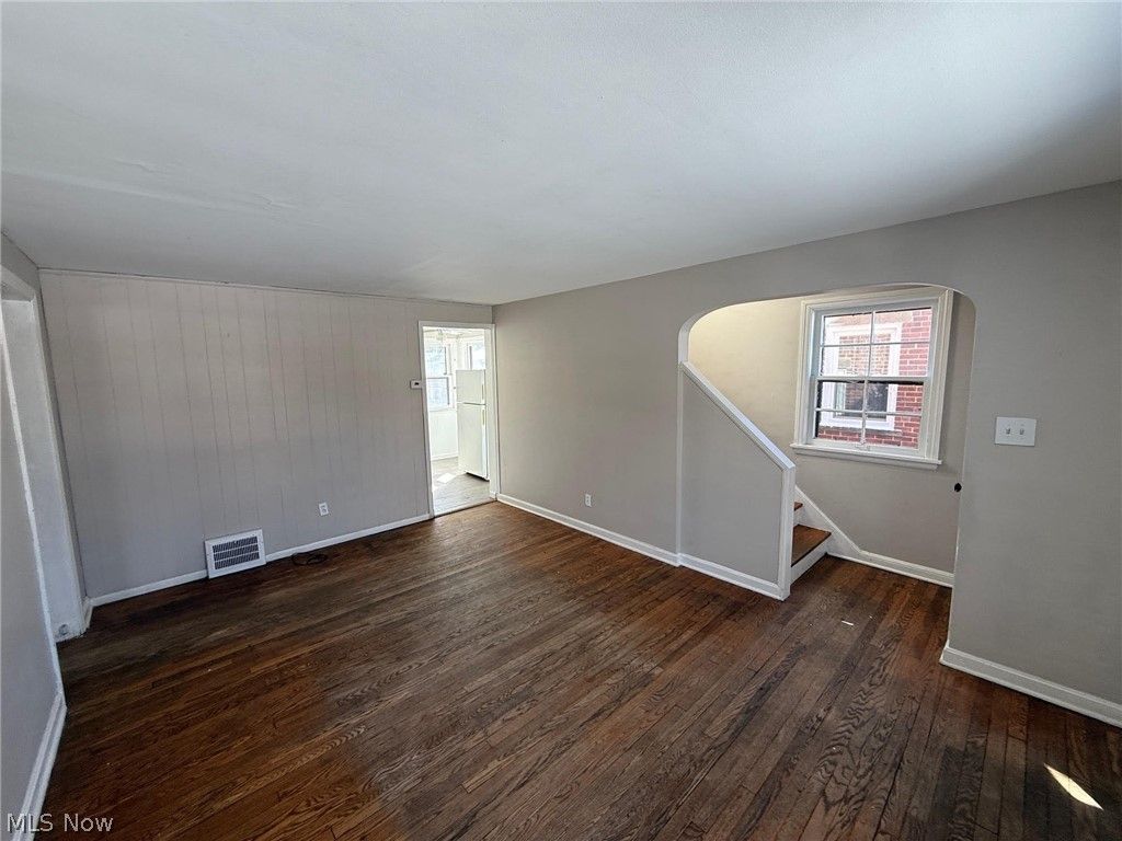 Photo of 5713 South Boulevard, Maple Heights, OH 44137 (MLS # 5189733)