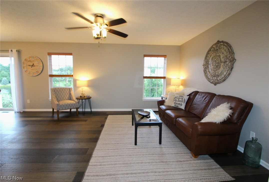 Pleasant Lakes Condo Ph V - Residential