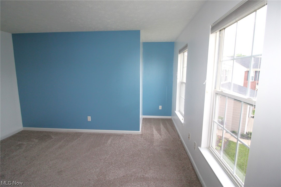 Pleasant Lakes Condo Ph V - Residential