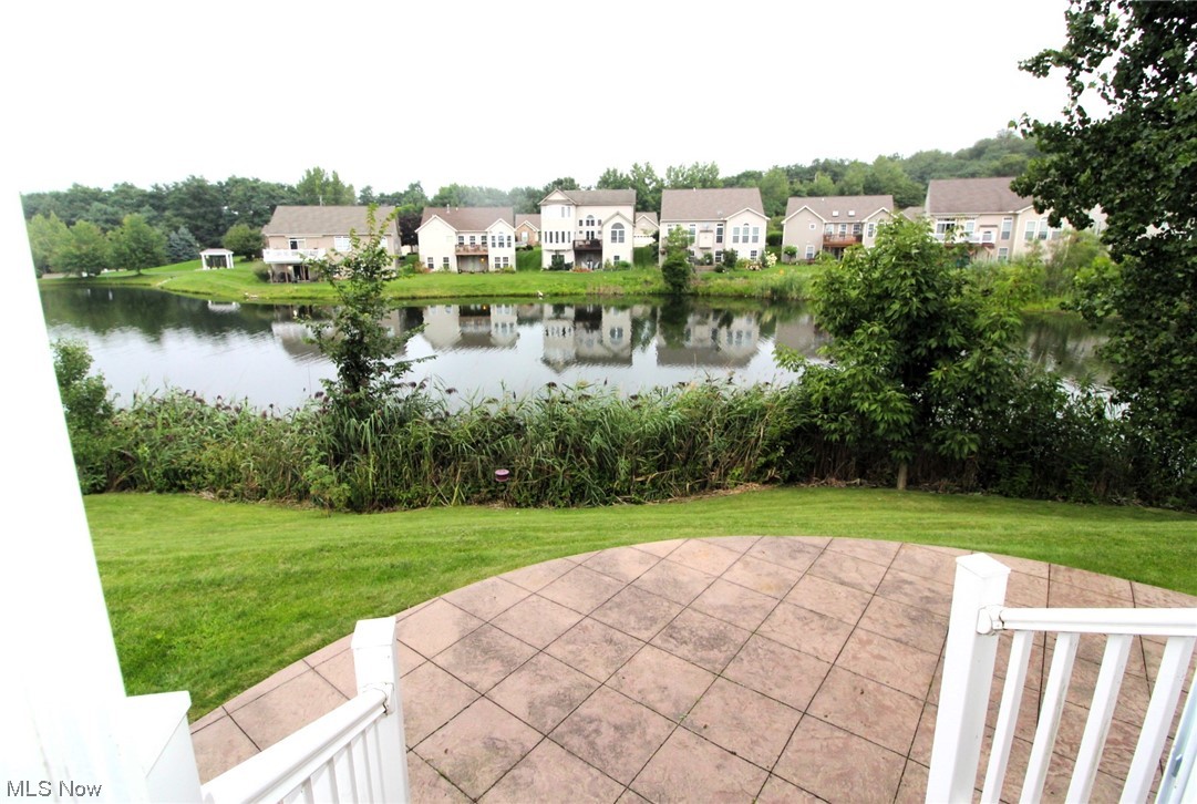 Pleasant Lakes Condo Ph V - Residential
