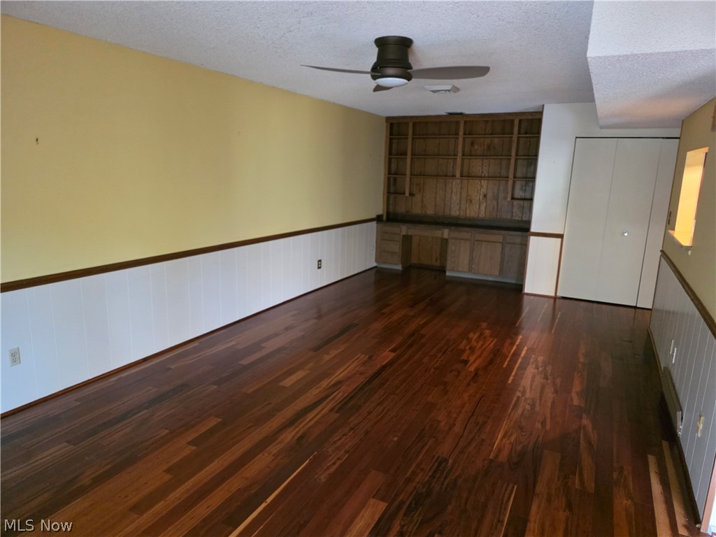 Hampton Woods - Residential