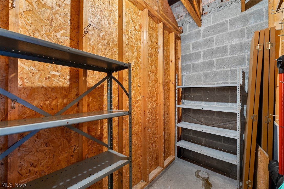 Auburn Hills Condo - Residential