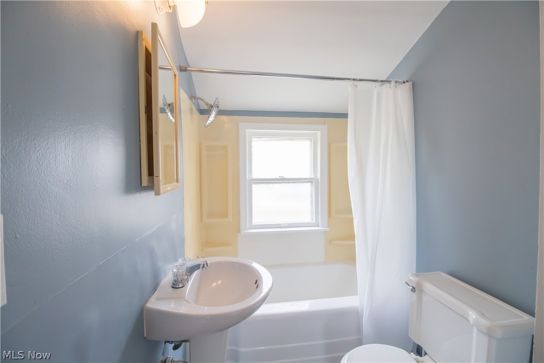 Hillcrest - Residential