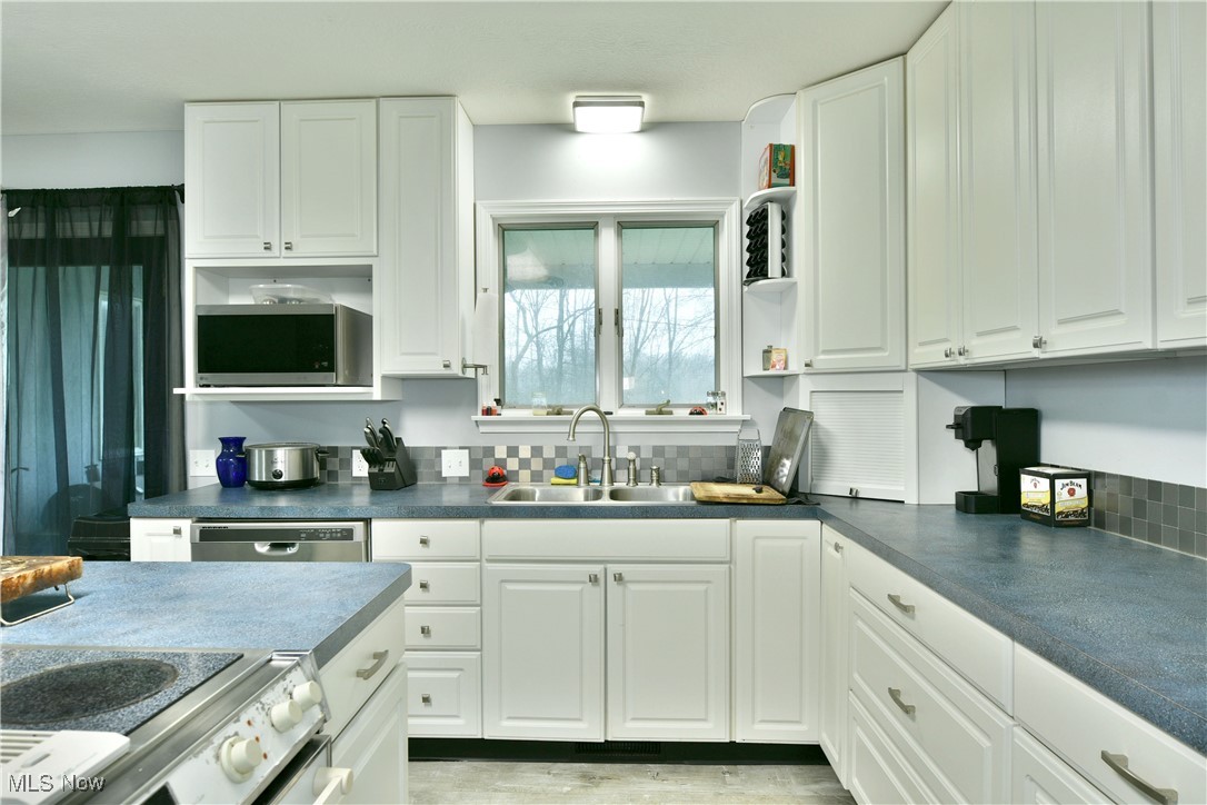 2727 Warren Meadville Road, Cortland, Ohio image 33