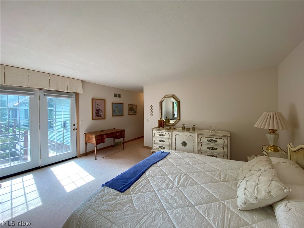 Logangate South Condo - Residential