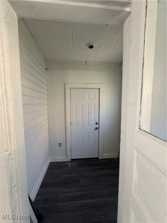 Hills & Frisbie Miles Ave - Residential