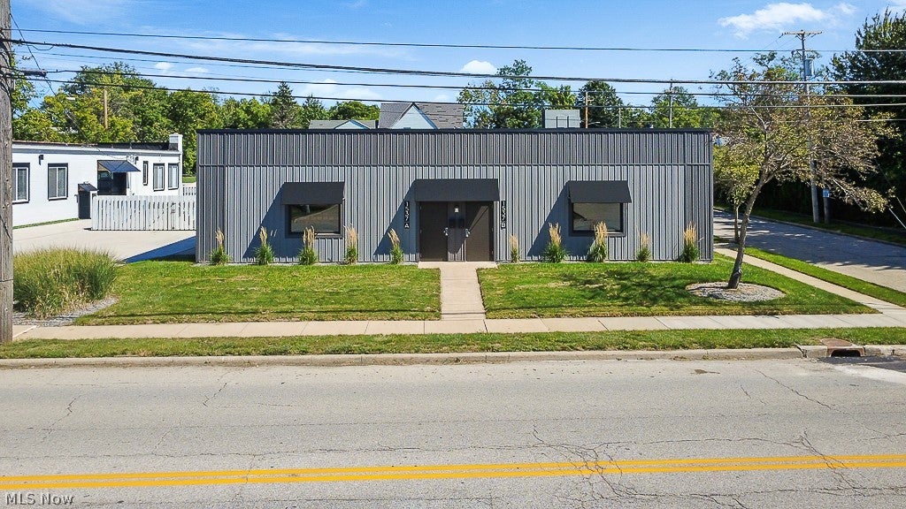 1537 Chardon Road