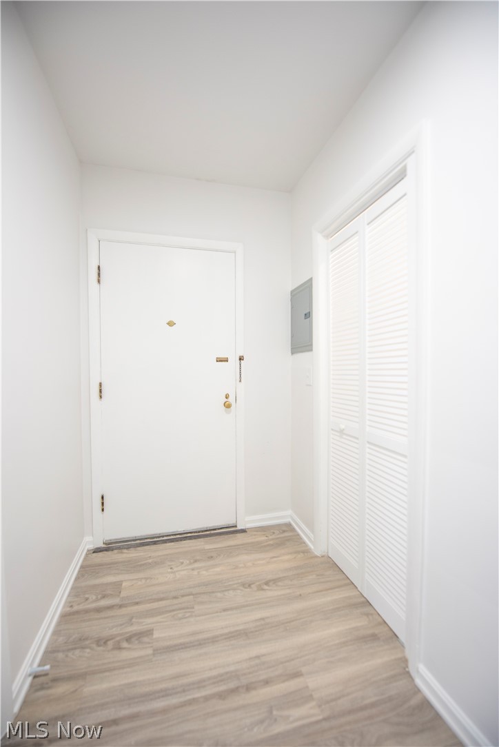 Shaker Villas/Ohio 02 Condo - Residential