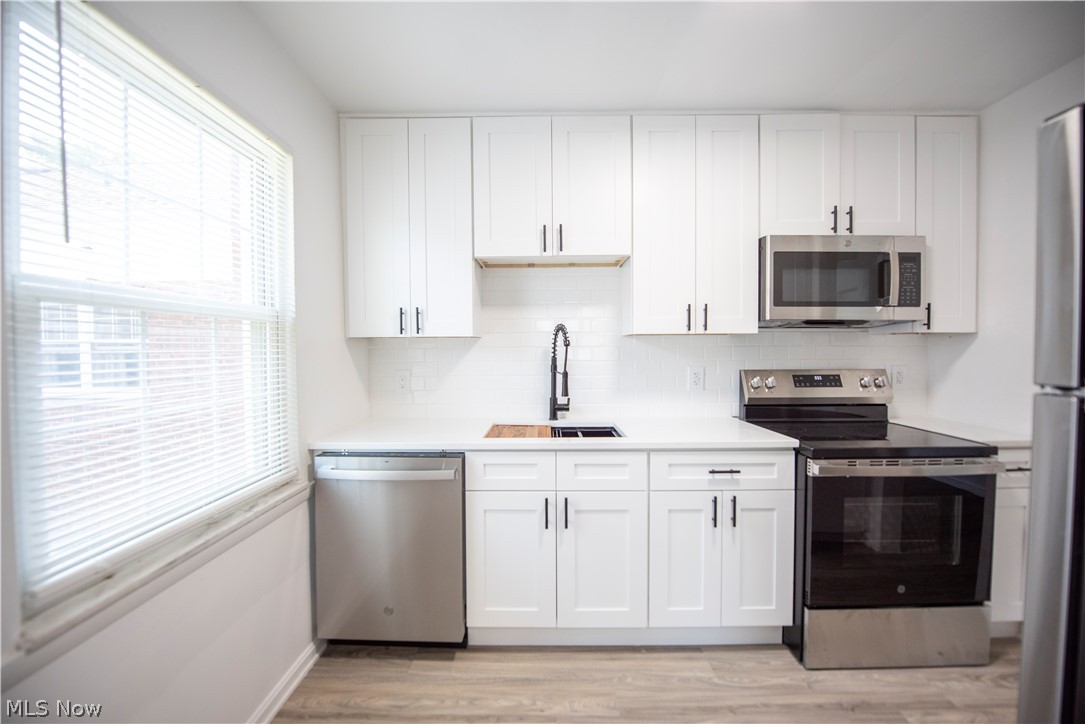 Shaker Villas/Ohio 02 Condo - Residential