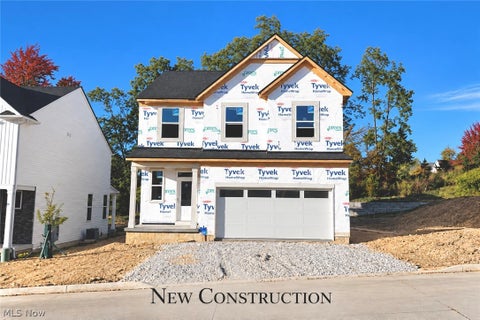 Photo of 2084 Glenmont Drive, Brunswick, OH 44212 (MLS # 5255040)