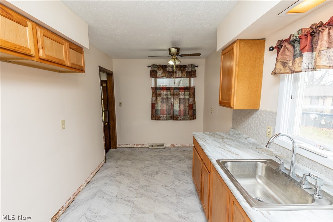 David Moskowitz & R Madows Yo - Residential