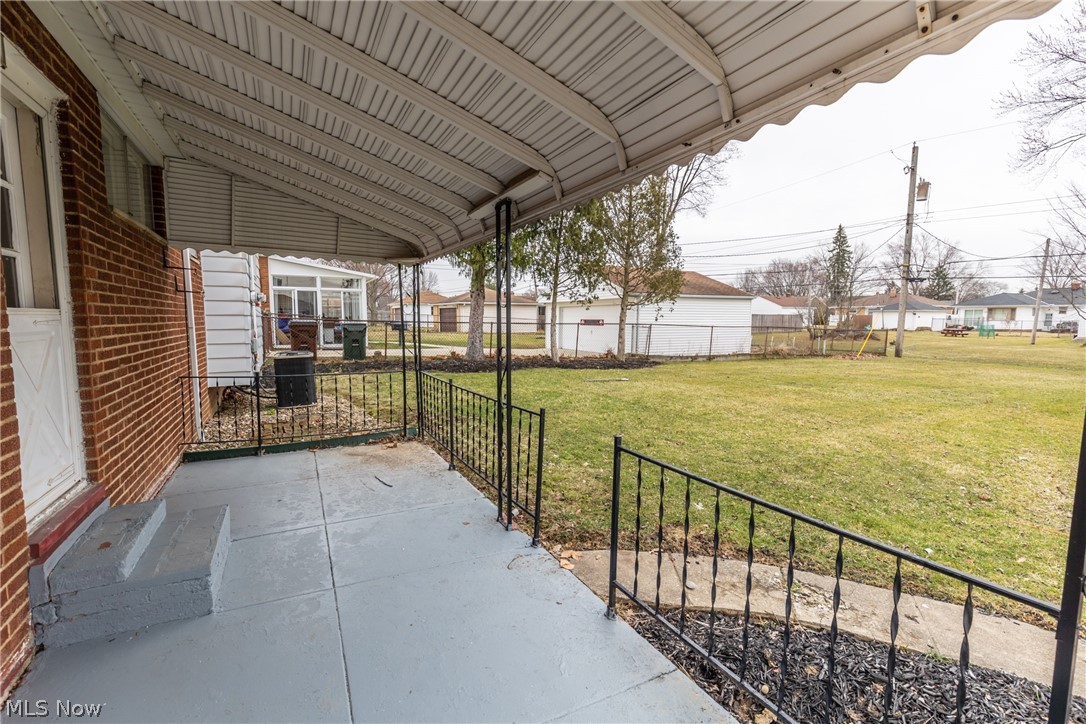 David Moskowitz & R Madows Yo - Residential