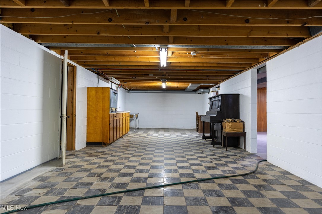 Village/East Sparta - Residential