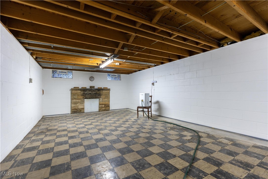 Village/East Sparta - Residential