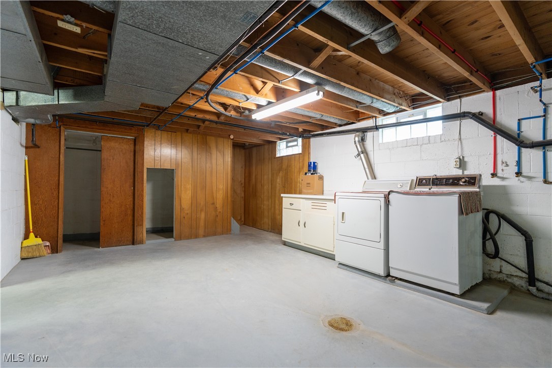 Village/East Sparta - Residential