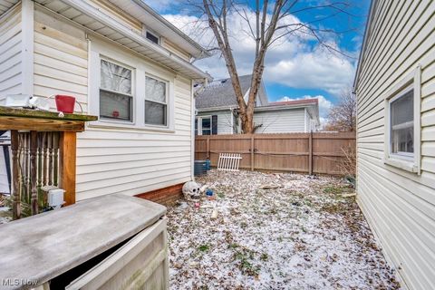 Tiny photo for 3211 11th Street SW, Canton, OH 44710 (MLS # 5179099)