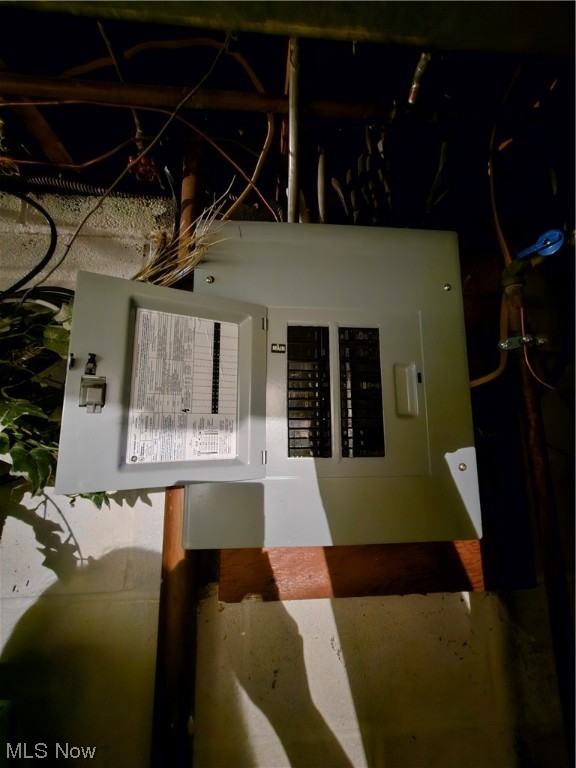 Richard 01 - Residential