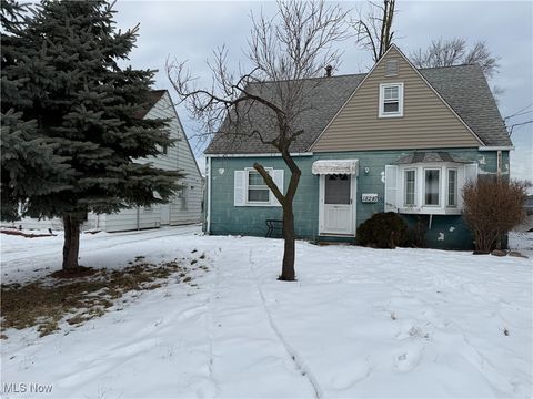 18216 Rockland Avenue, Cleveland, OH 44135 - #: 5096427