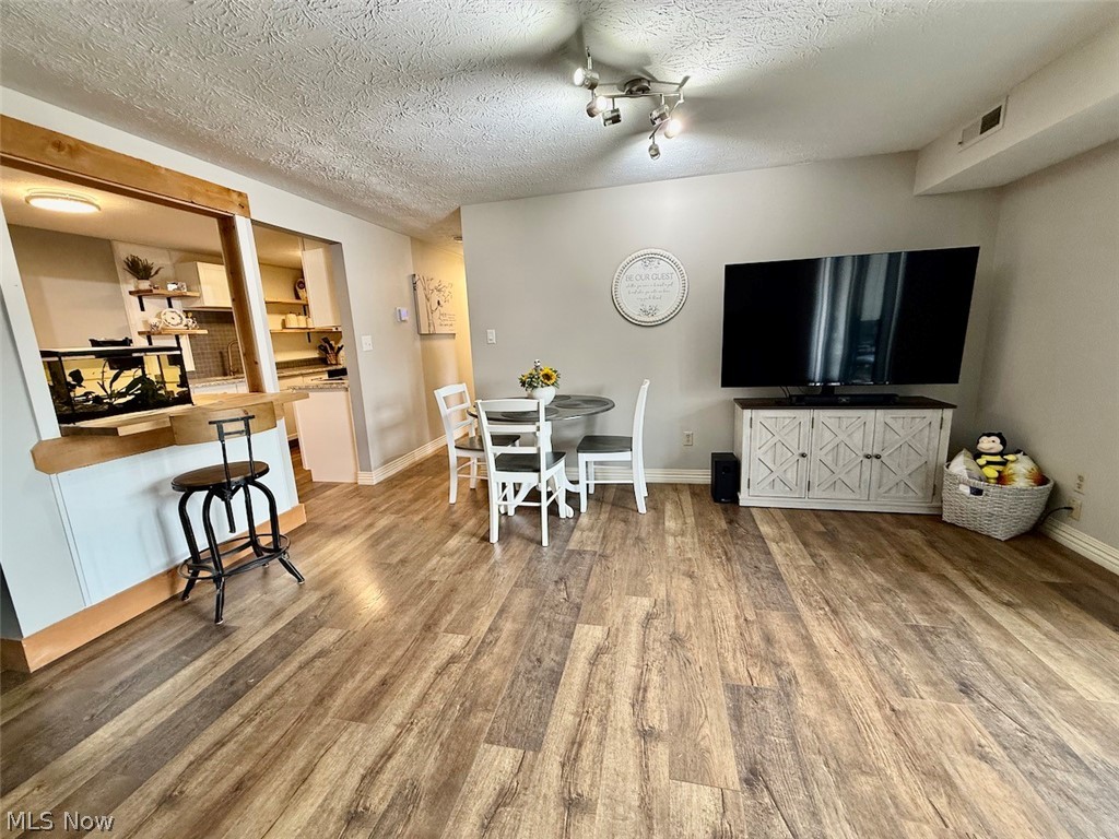 Sunrise Cove Condo 05 - Residential