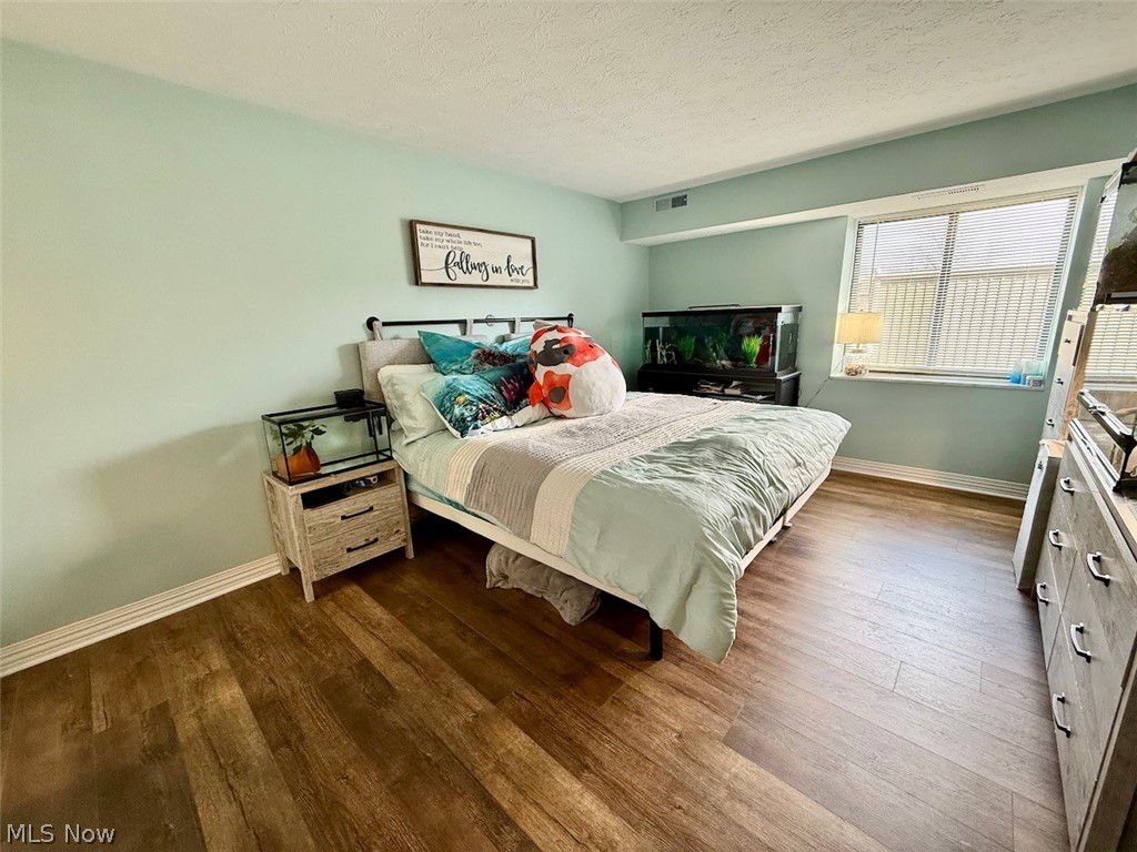 Sunrise Cove Condo 05 - Residential