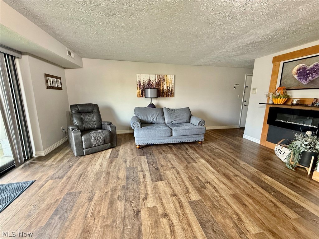 Sunrise Cove Condo 05 - Residential