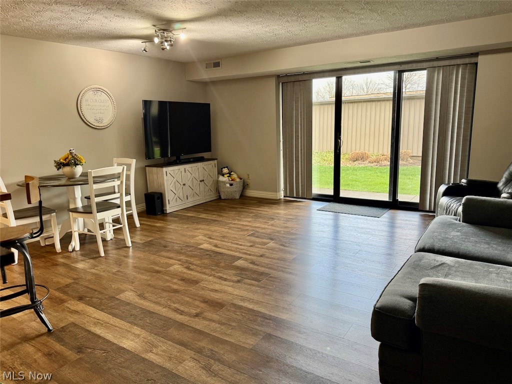 Sunrise Cove Condo 05 - Residential