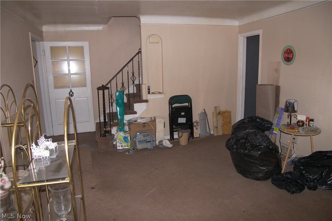 S H Kleinman Realty Cos Shake - Residential