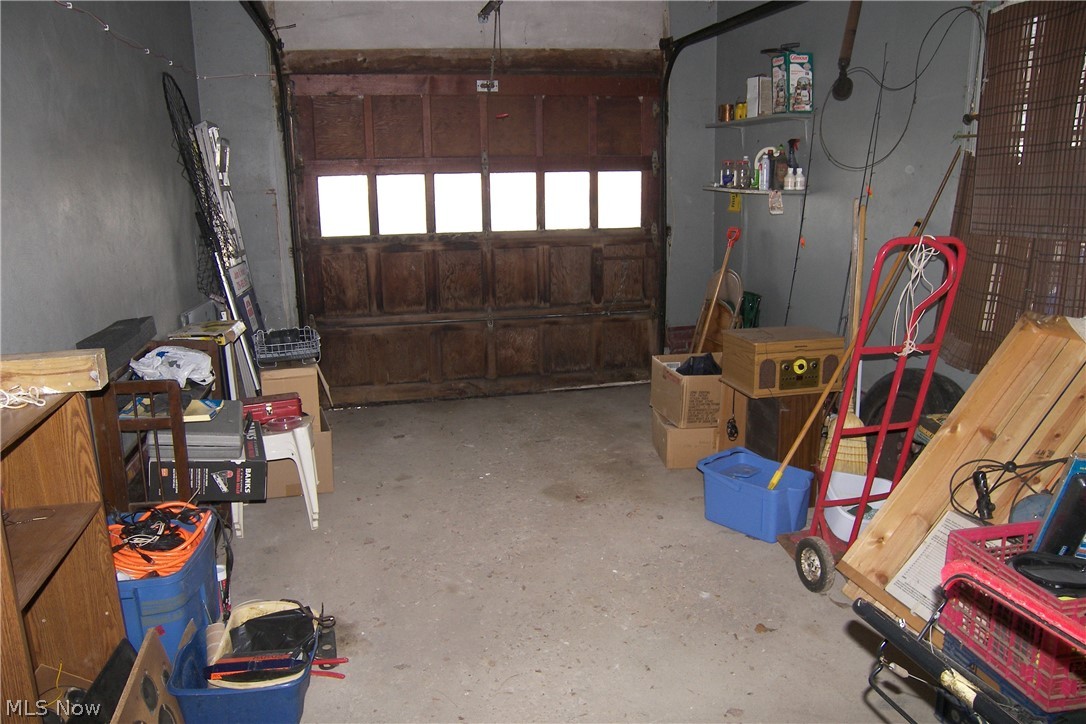 S H Kleinman Realty Cos Shake - Residential