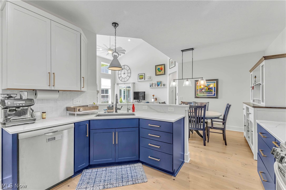 2126 Heritage Lane