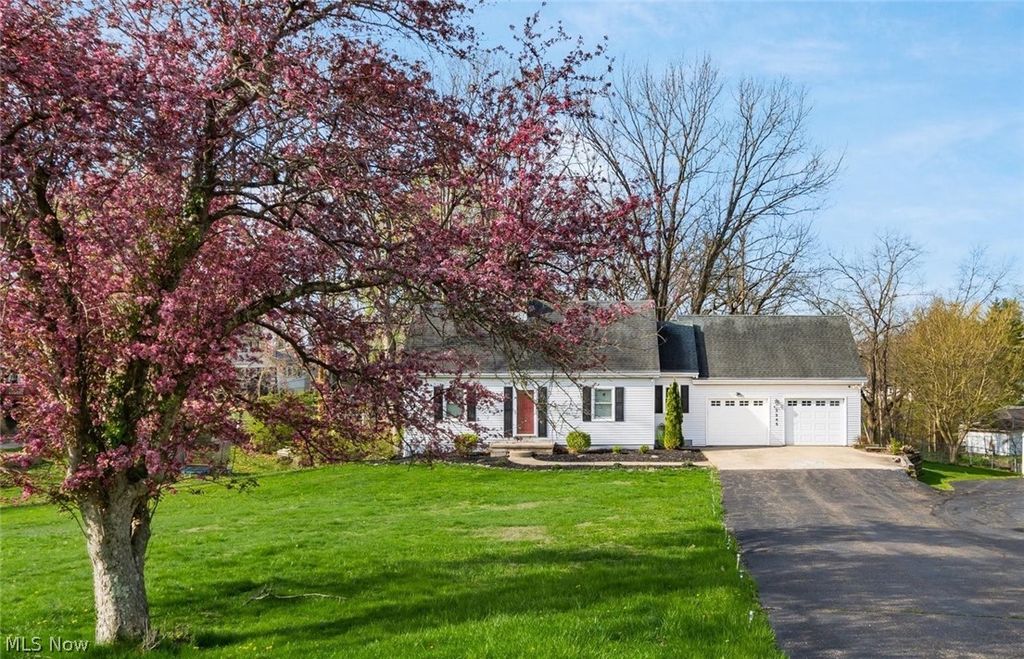 Photo of 3245 Circle Court, Zanesville, OH 43701 (MLS # 5199734)