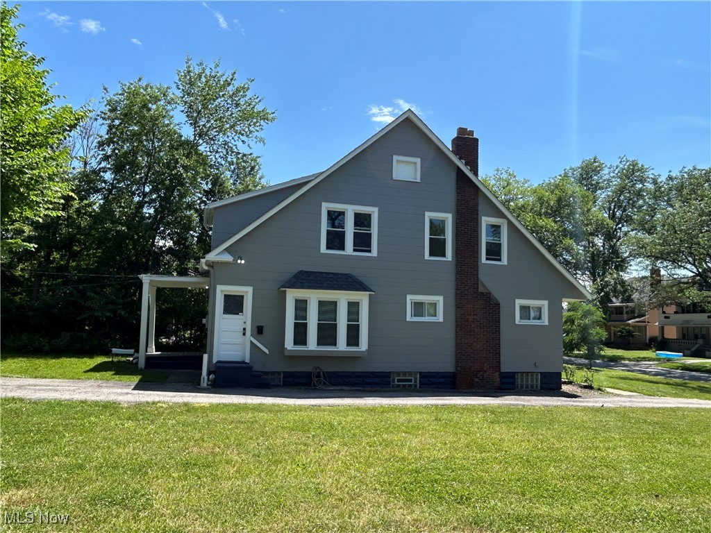 3533 Chelton Road