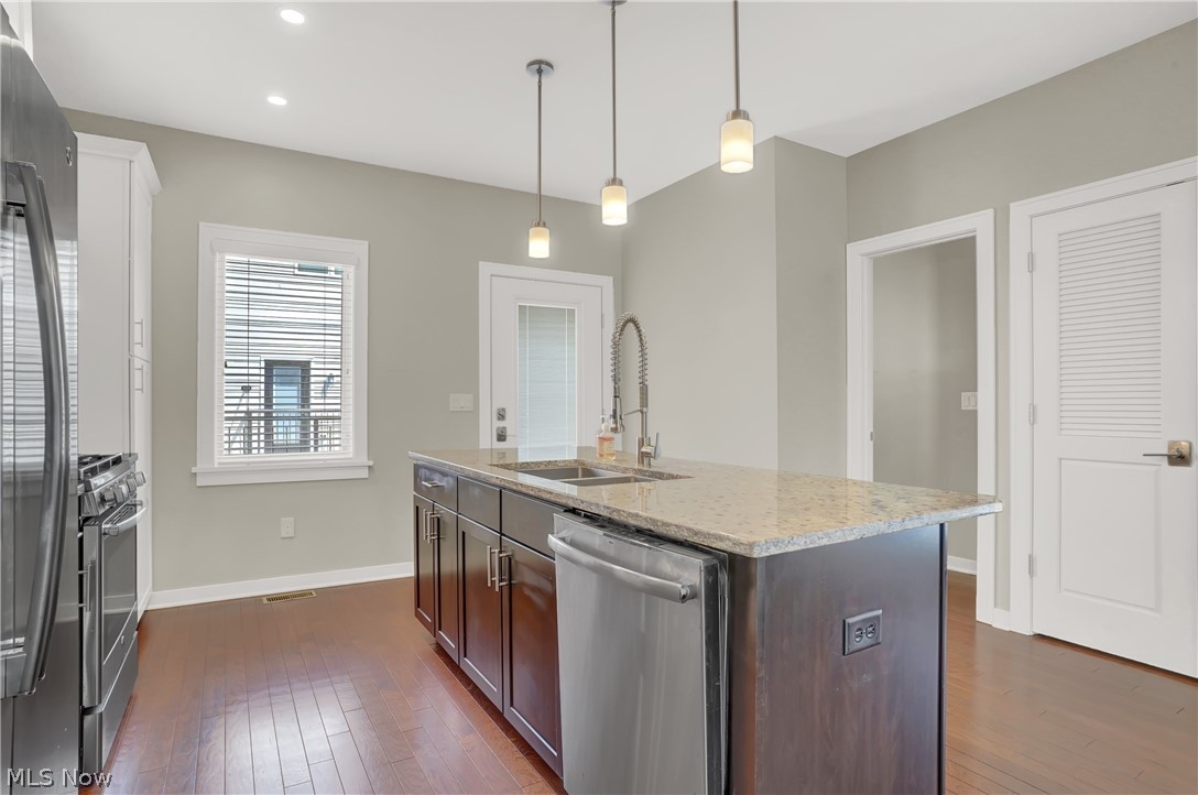 Hudson Station Twnhms - Residential