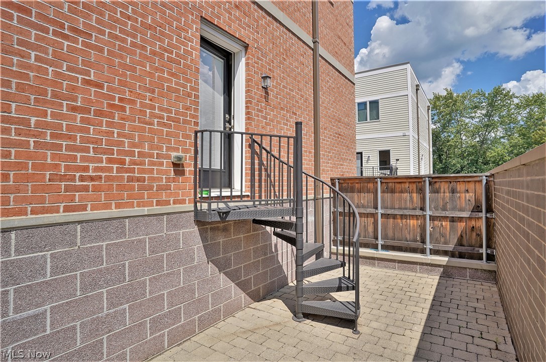 Hudson Station Twnhms - Residential