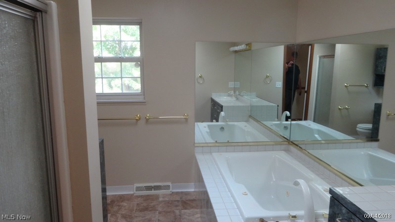 Smugglers Cove - Residential