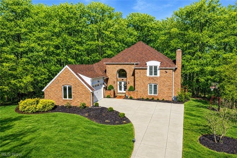 Homes For Sale - 309 High Bluff Blf<br/> Aurora, OH 44202
